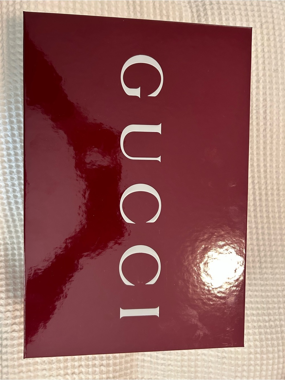 Gucci shoe box with dust bags